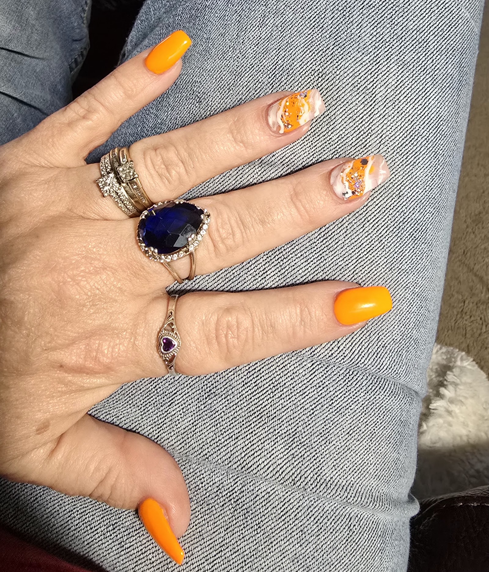 ROYAL NAILS nail photo 1