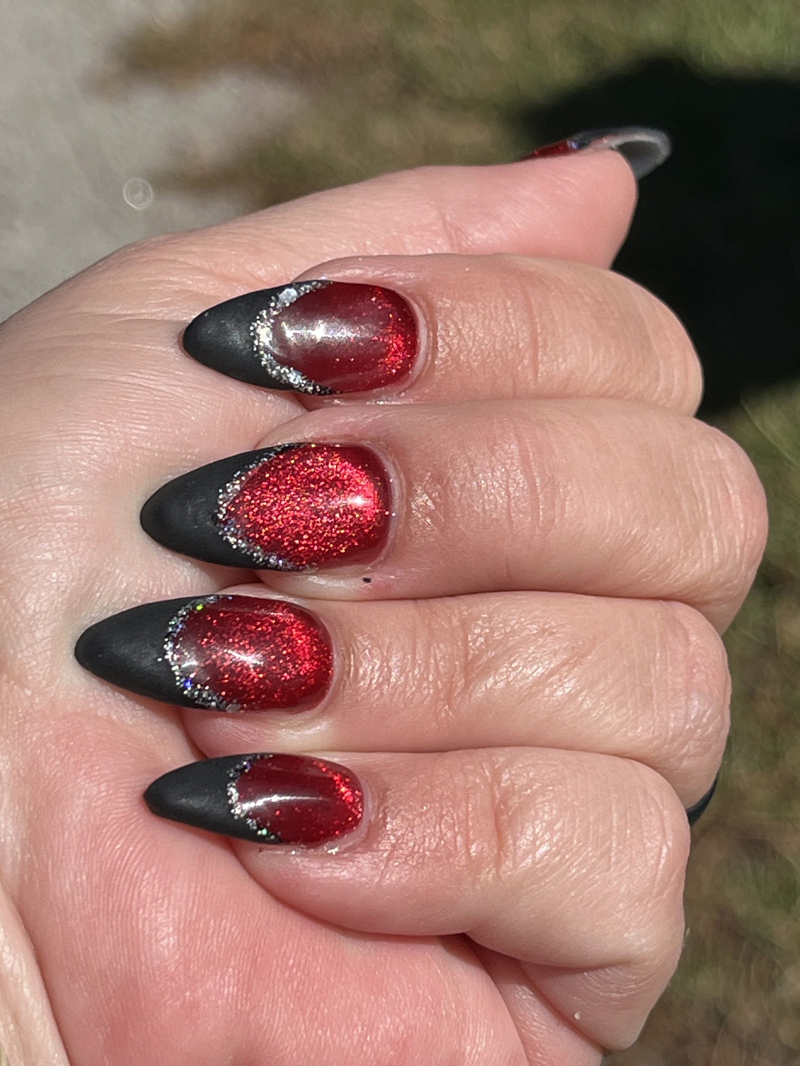 ROYAL NAILS nail photo 4